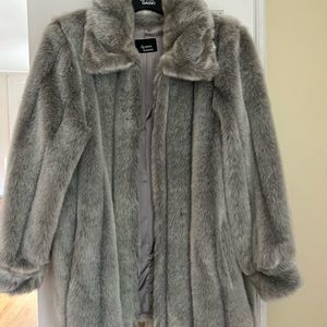 Beautiful zip up faux fur silver grey